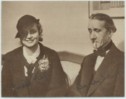LAYE — Magazine photo of the two seated together, half length, | Sophie Dupré Autographs
