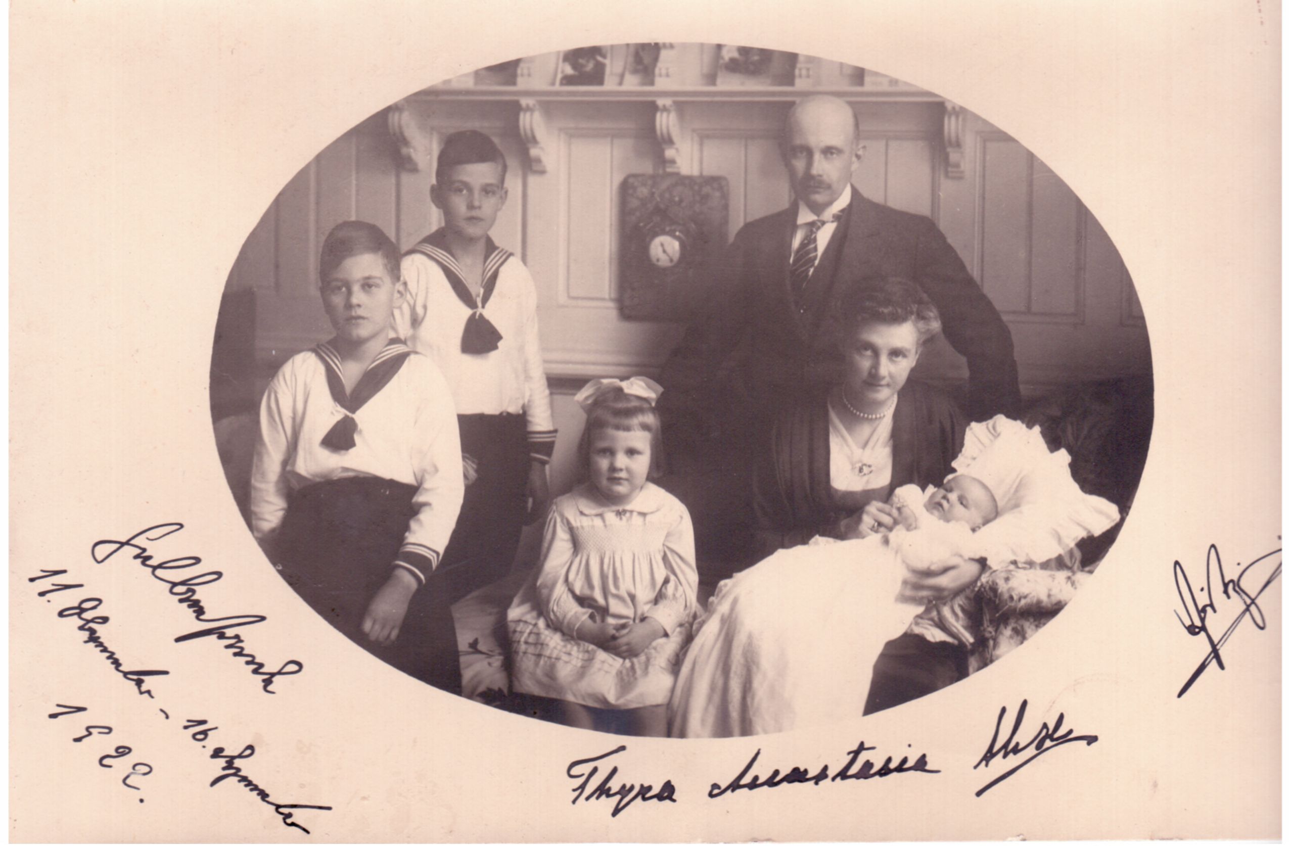 FRIEDRICH FRANZ IV — Group portrait photograph, signed in the margin 'Fritz' and 'Alex', | Sophie Dupré Autographs