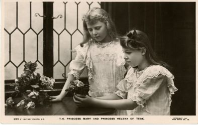 [CAMBRIDGE — Unsigned Postcard Photograph | Sophie Dupré Autographs