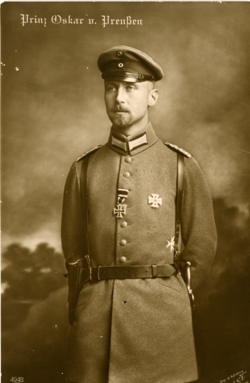 [OSKAR — Unsigned Portrait Postcard Photograph, by Studio Voigt of Homburg, | Sophie Dupré Autographs