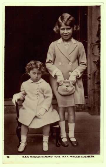 [ELIZABETH II — Delightful Unsigned Portrait Photograph Postcard, by Excel, | Sophie Dupré Autographs