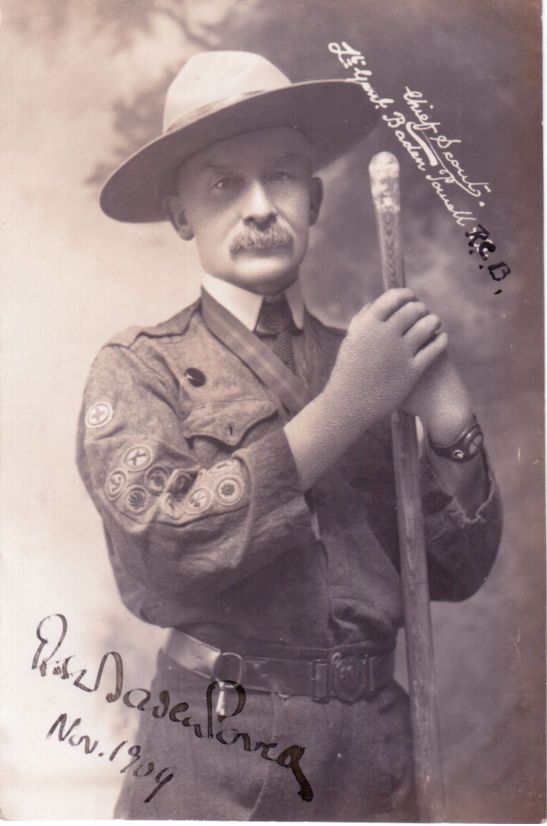 BADEN-POWELL — Exceptional early postcard photo signed Robert Baden Powell and dated with an autograph amendment | Sophie Dupré Autographs