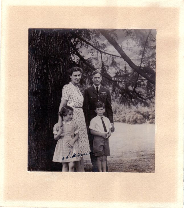 MARINA — Charming Photograph, signed 'Marina' across the lower part of the image, | Sophie Dupré Autographs