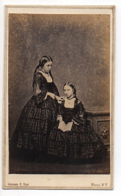 [HELENA — Attractive unsigned Carte-de-visite Portrait Photograph, by Mayall, | Sophie Dupré Autographs
