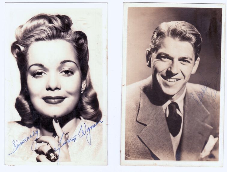 REAGAN — Pair of Charming Signed Postcard Portrait Photographs, | Sophie Dupré Autographs