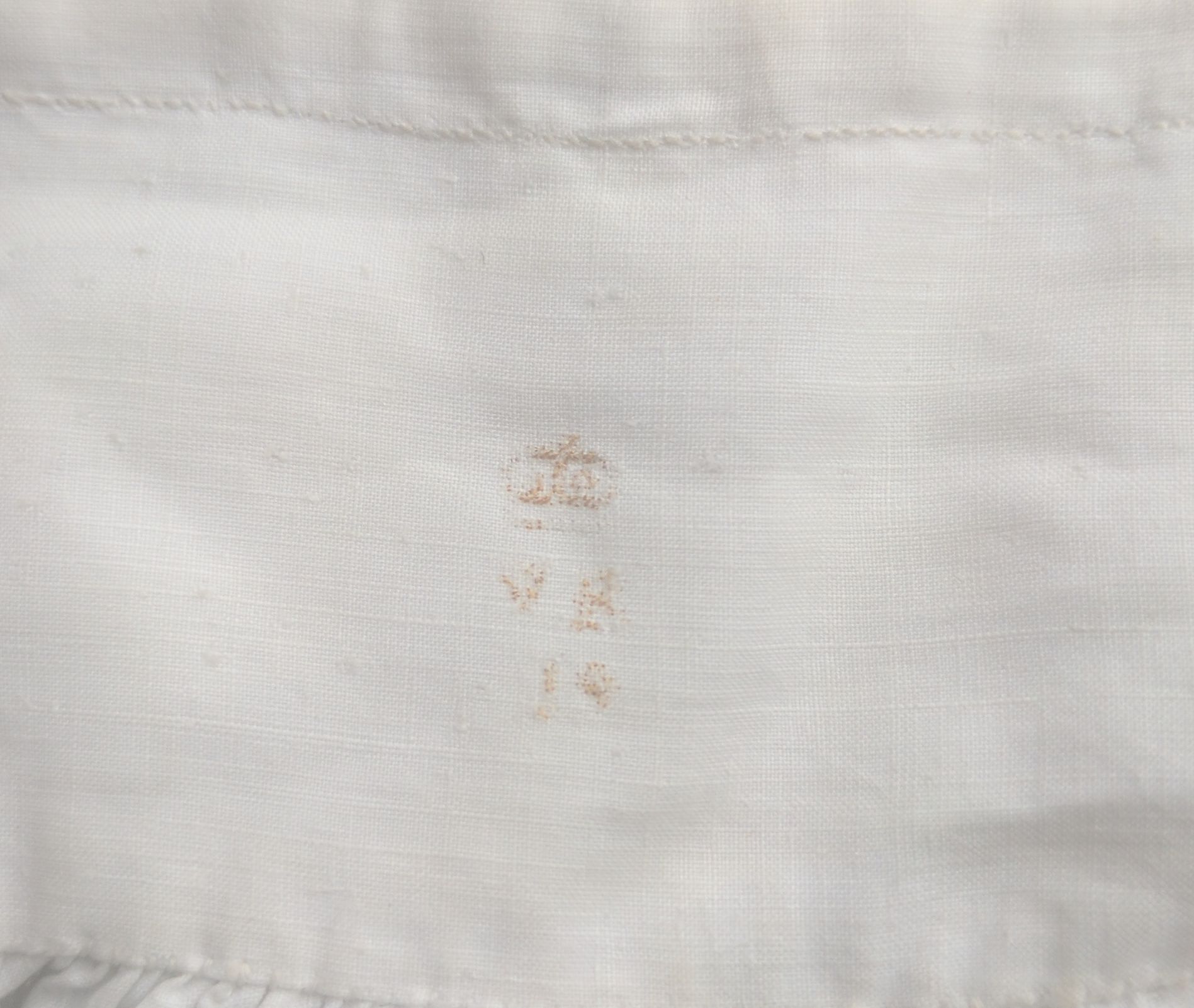 [VICTORIA — Nineteenth Century French lawn linen pair of knickers or 'bloomers' | Sophie Dupré Autographs